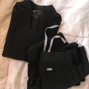 Black Figs scrub top